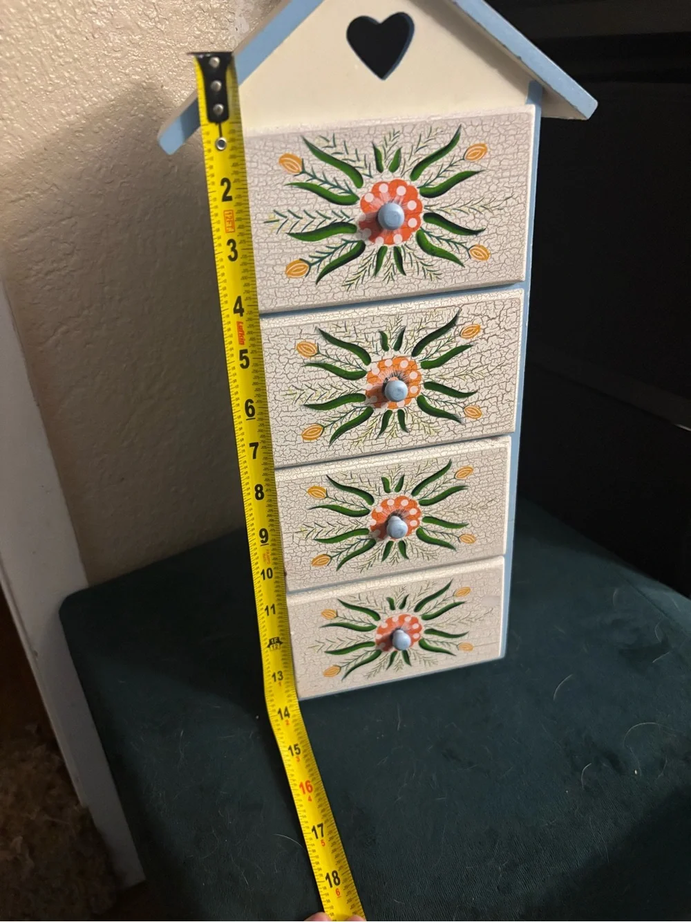Vintage 4-Drawer Jewelry box.